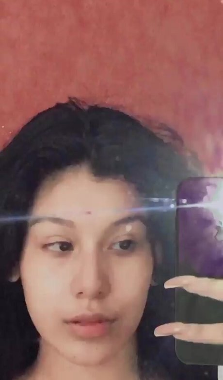 Foto di nudo di fuga di OnlyFans di Fernanda V