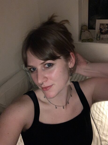 Foto di nudo di fuga di OnlyFans di Peach