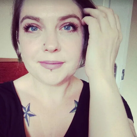 Foto di nudo di fuga di OnlyFans di Rabbithole