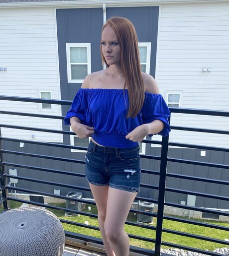 Foto di nudo di fuga di OnlyFans di Phoebe Madison