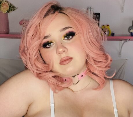 Foto di nudo di fuga di OnlyFans di Squeaks