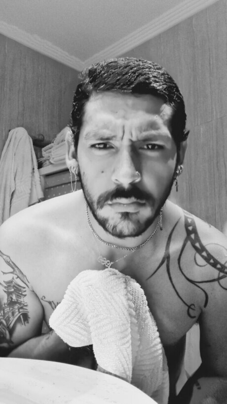 Foto di nudo di fuga di OnlyFans di Juanky