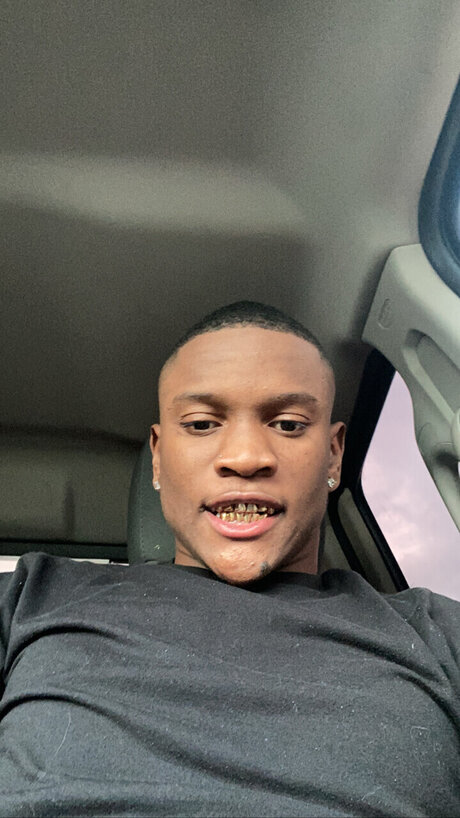 Foto di nudo di fuga di OnlyFans di Moneymakinnz