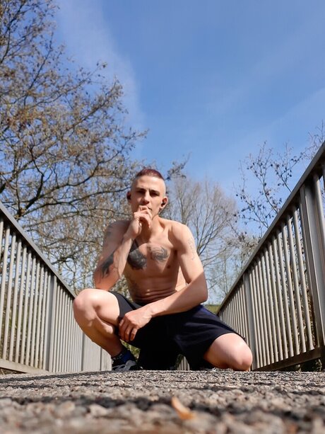 Foto di nudo di fuga di OnlyFans di Tony