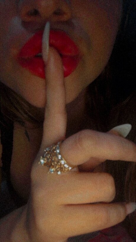 Foto di nudo di fuga di OnlyFans di Sandy