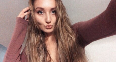 Foto di nudo di fuga di OnlyFans di Brittney Bender