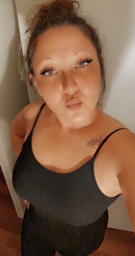 Foto di nudo di fuga di OnlyFans di Jade