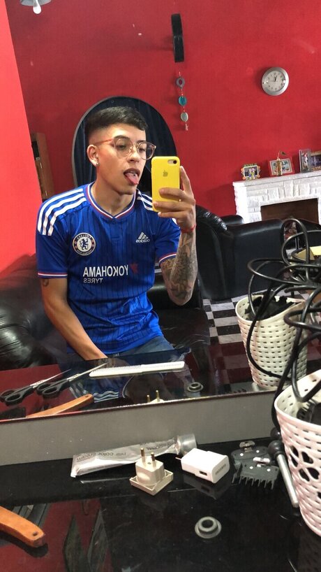 Foto di nudo di fuga di OnlyFans di Nahuel Martinez