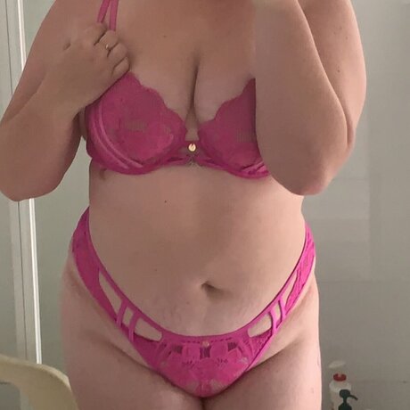 Foto di nudo di fuga di OnlyFans di Babydoll