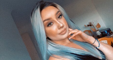 Foto di nudo di fuga di OnlyFans di 