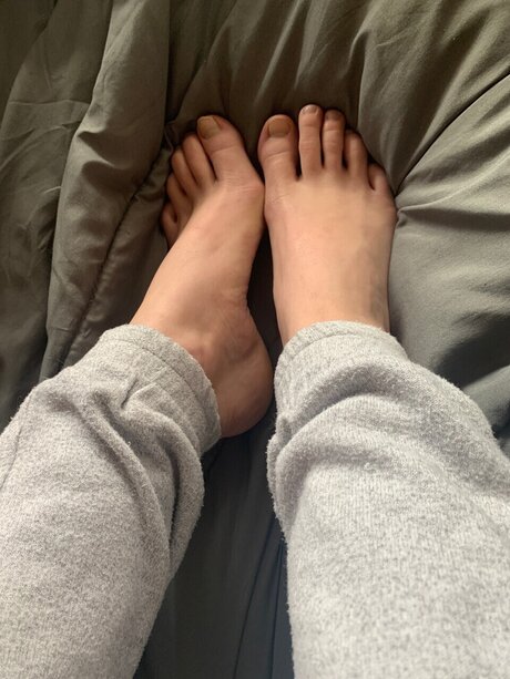 Foto di nudo di fuga di OnlyFans di Cara