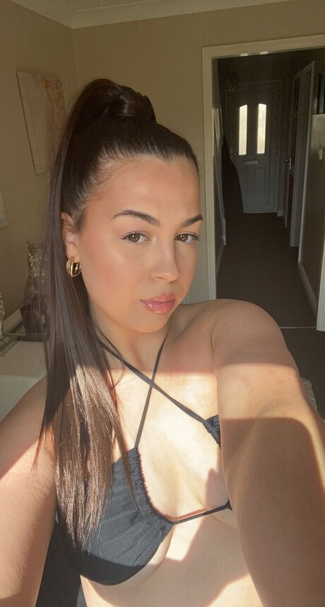 Foto di nudo di fuga di OnlyFans di Brooke