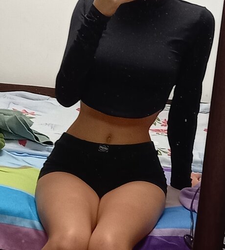 Foto di nudo di fuga di OnlyFans di Larisa Loredana