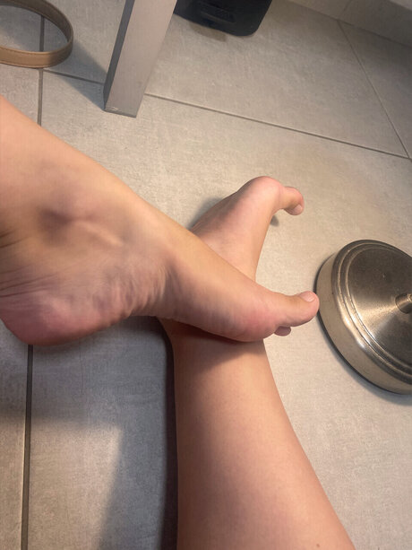 Foto di nudo di fuga di OnlyFans di Lone