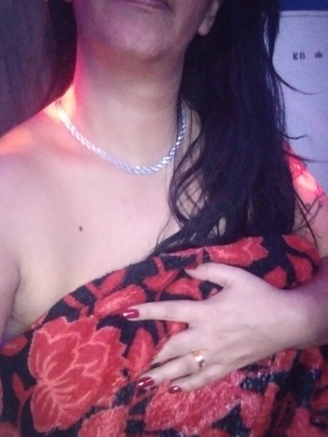 Foto di nudo di fuga di OnlyFans di Karina Ozorio