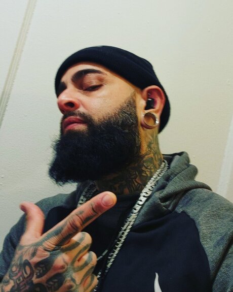 Foto di nudo di fuga di OnlyFans di Radames