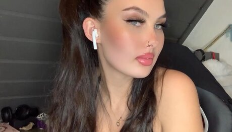 Foto di nudo di fuga di OnlyFans di Asiandoll