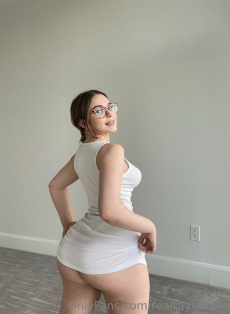 Tayler Hills