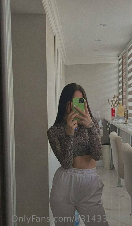 Foto di nudo di fuga di OnlyFans di Katekettyy