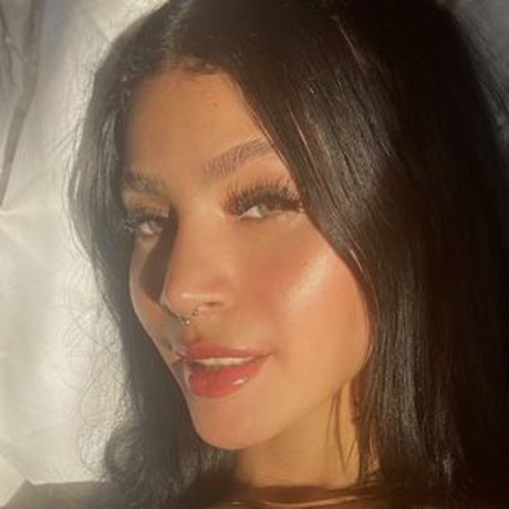 Foto di nudo di fuga di OnlyFans di Twinkle