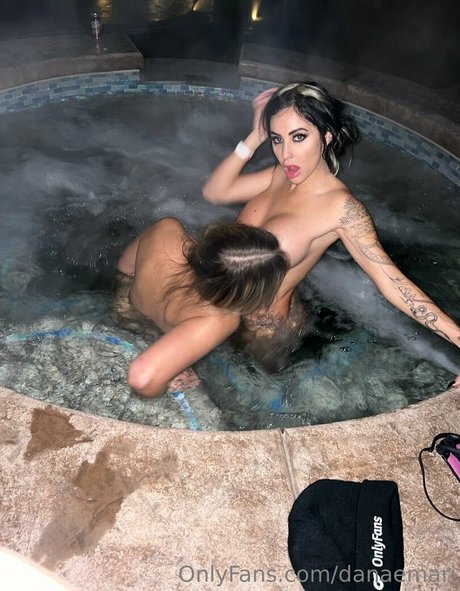 Foto di nudo di fuga di OnlyFans di Danae Mari