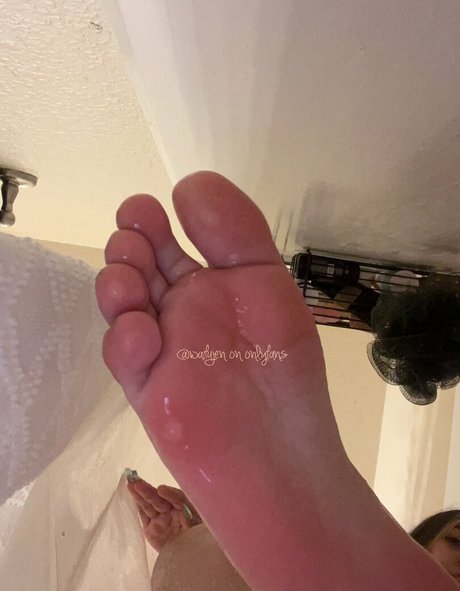 Foto di nudo di fuga di OnlyFans di Ahegaojen