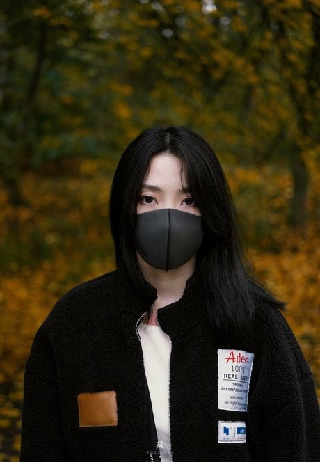 Foto di nudo di fuga di OnlyFans di Hong Kong Doll
