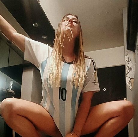 Foto di nudo di fuga di OnlyFans di Debboracarl