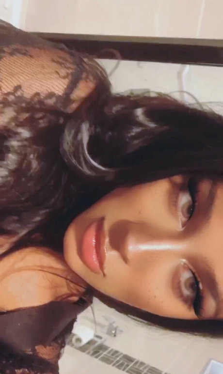 Foto di nudo di fuga di OnlyFans di Princessalessia