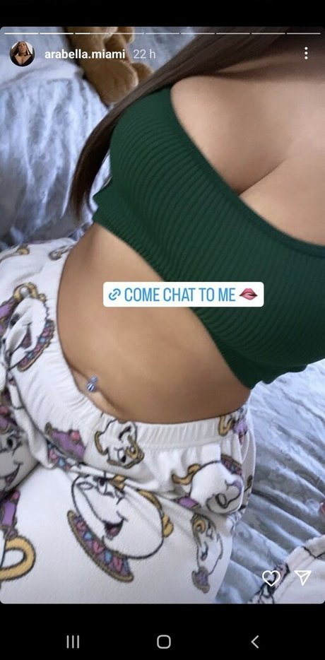 Foto di nudo di fuga di OnlyFans di Arabelladiaz