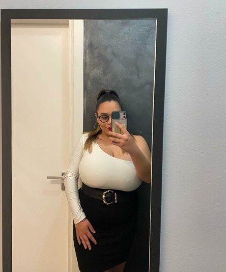 Foto di nudo di fuga di OnlyFans di Letizia Scrivani