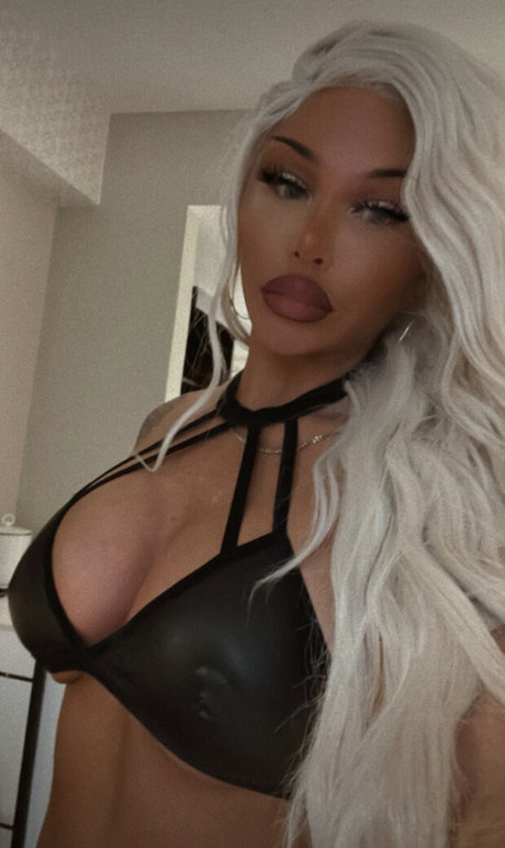 Foto di nudo di fuga di OnlyFans di Peachgirl23
