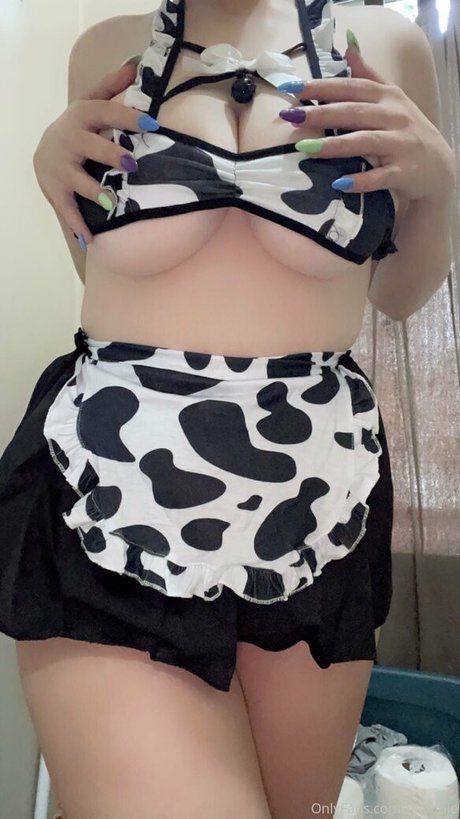 Foto di nudo di fuga di OnlyFans di Hioobie