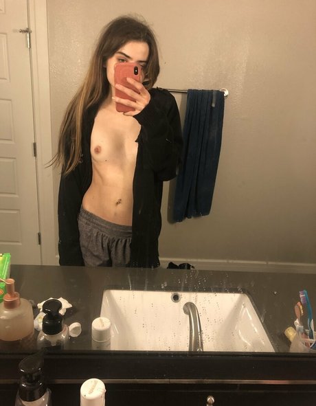Foto di nudo di fuga di OnlyFans di Marvelousmsmadi