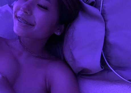 Foto di nudo di fuga di OnlyFans di Skyewrld