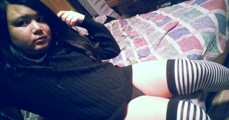 Foto di nudo di fuga di OnlyFans di Sleepyemile