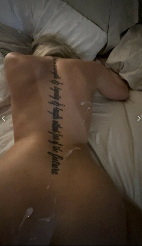 Foto di nudo di fuga di OnlyFans di Liszt Musi