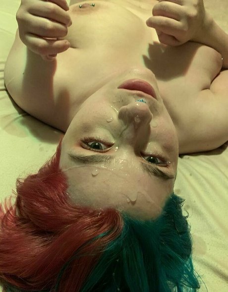 Foto di nudo di fuga di OnlyFans di Senchafoxfree