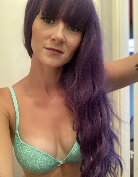 Foto di nudo di fuga di OnlyFans di Gracecherryofficial