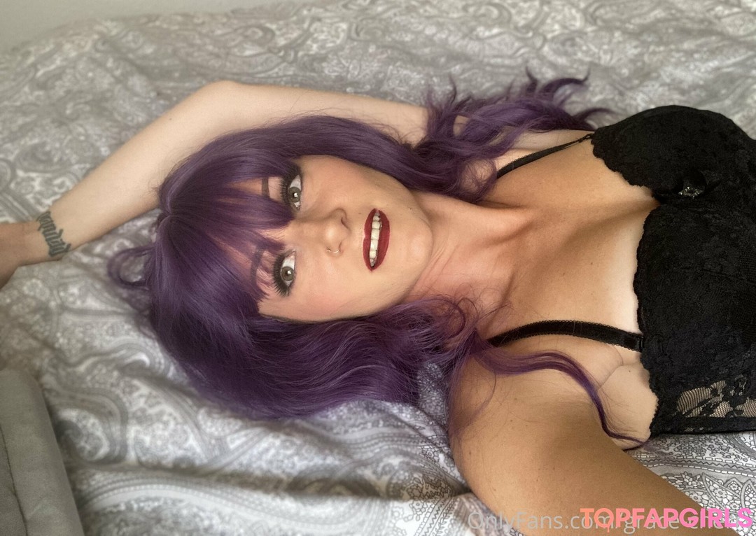 Foto di nudo di fuga di OnlyFans di Gracecherryofficial #25 Foto di nudo di fuga di OnlyFans di Gracecherryofficial #25