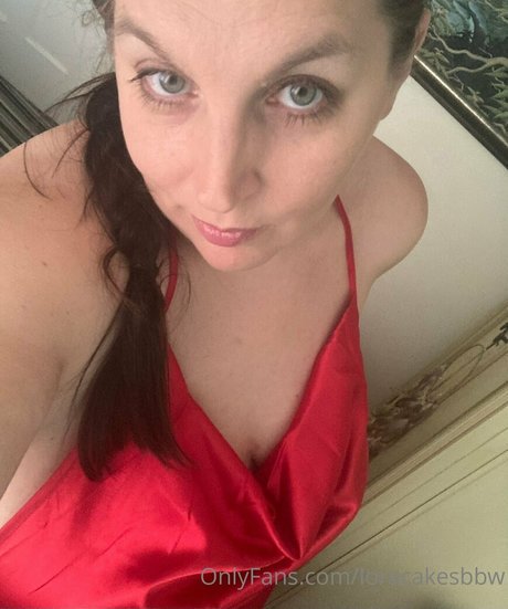 Foto di nudo di fuga di OnlyFans di Loracakesbbw