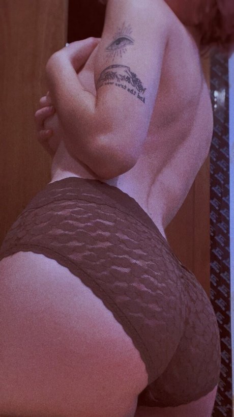 Foto di nudo di fuga di OnlyFans di Buttercupdaddy666