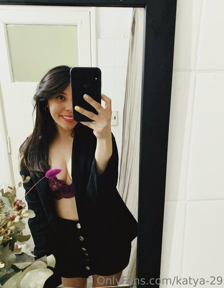 Foto di nudo di fuga di OnlyFans di Sweetgirlkatya