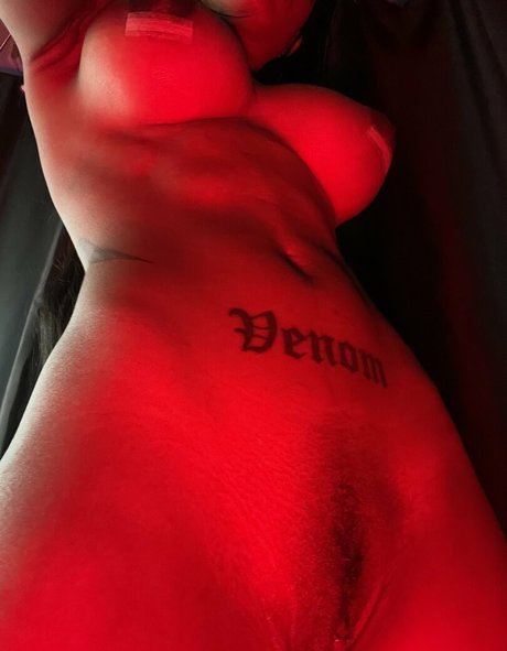 Foto di nudo di fuga di OnlyFans di Yungsadistic