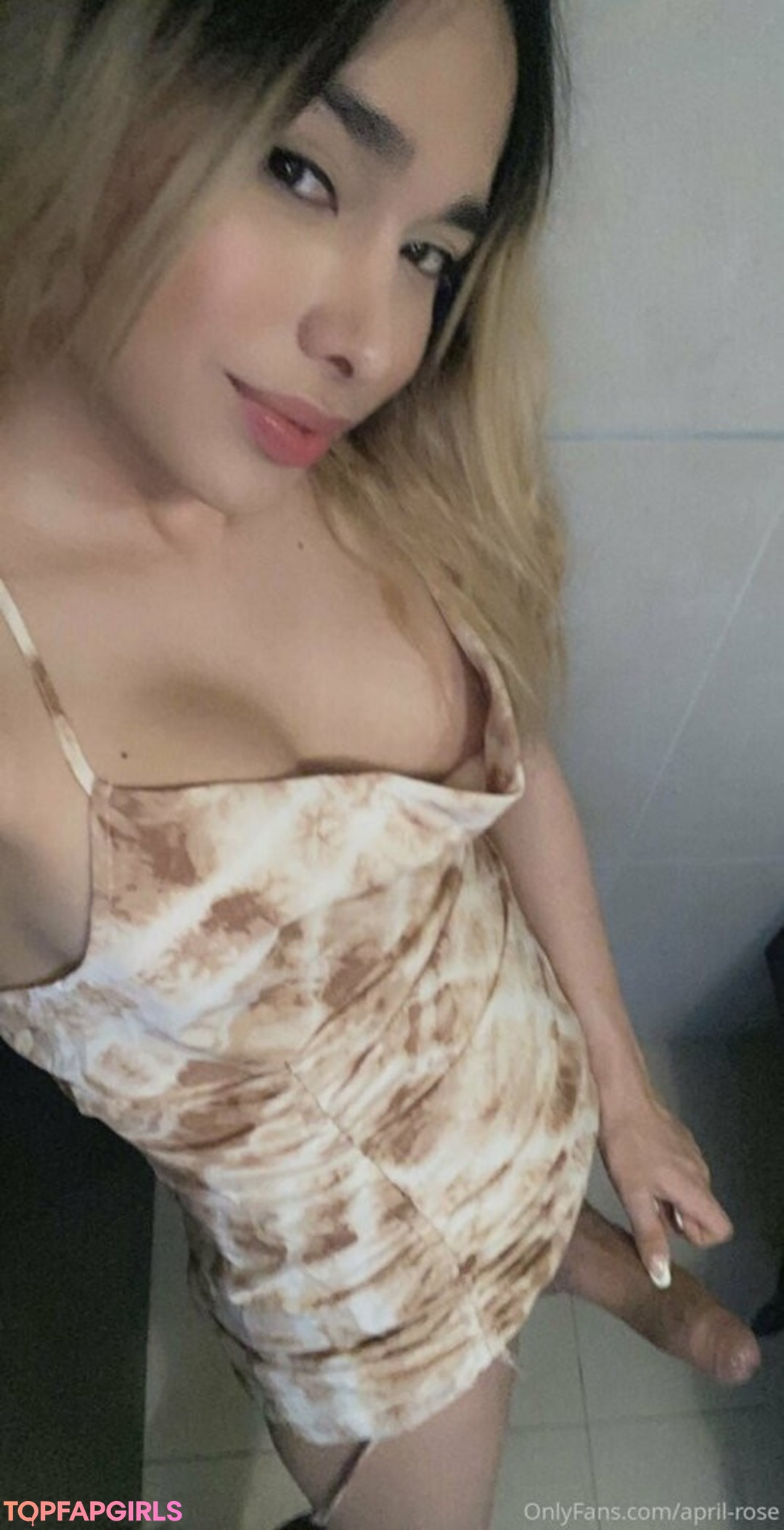 Foto di nudo di fuga di OnlyFans di April Rose #17 Foto di nudo di fuga di OnlyFans di April Rose #17