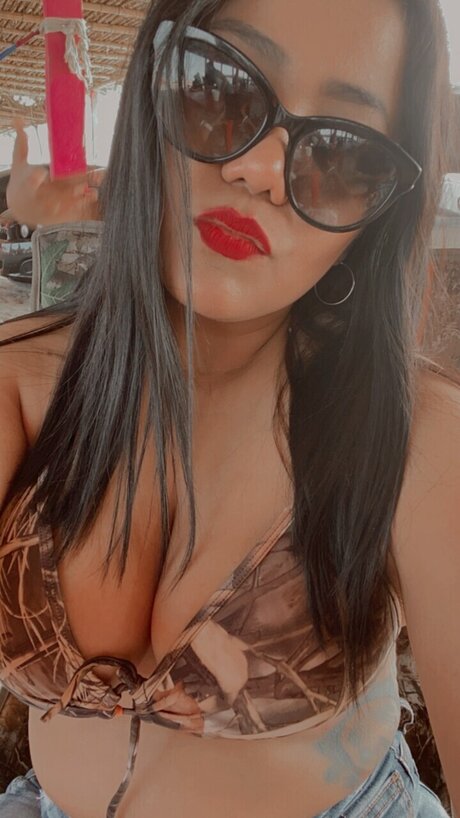 Foto di nudo di fuga di OnlyFans di 