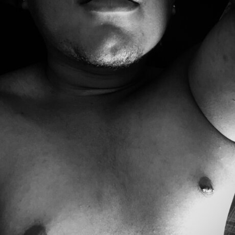 Foto di nudo di fuga di OnlyFans di Json X