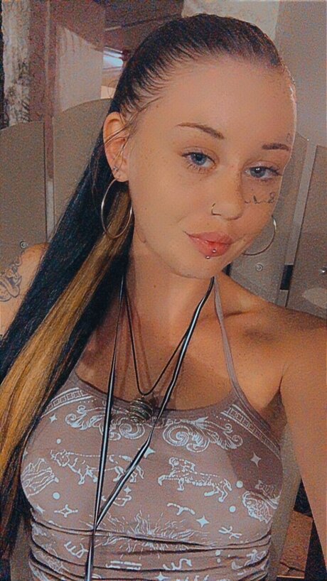 Foto di nudo di fuga di OnlyFans di Lexie