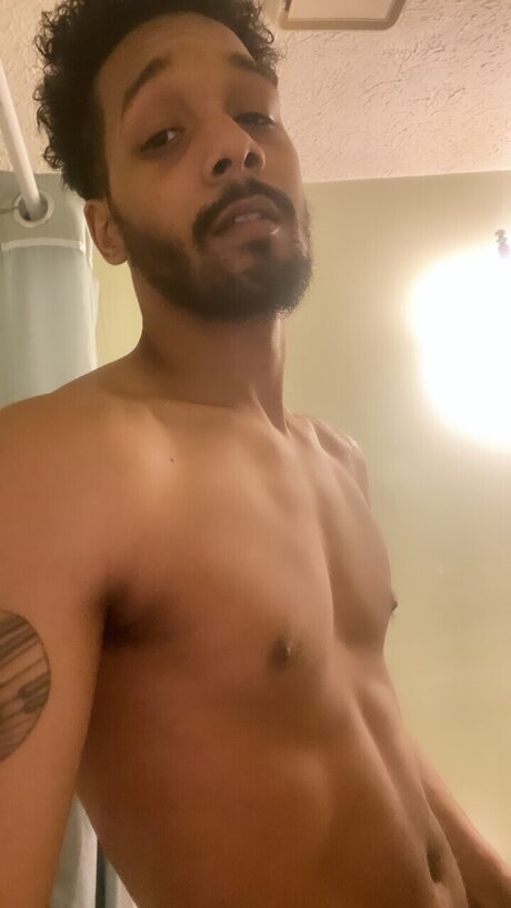 Foto di nudo di fuga di OnlyFans di Officialtjthekid