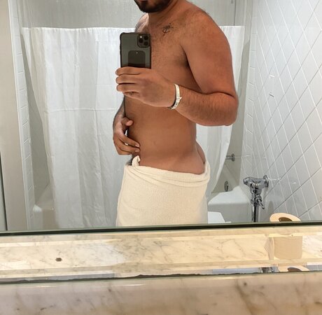 Foto di nudo di fuga di OnlyFans di Alex
